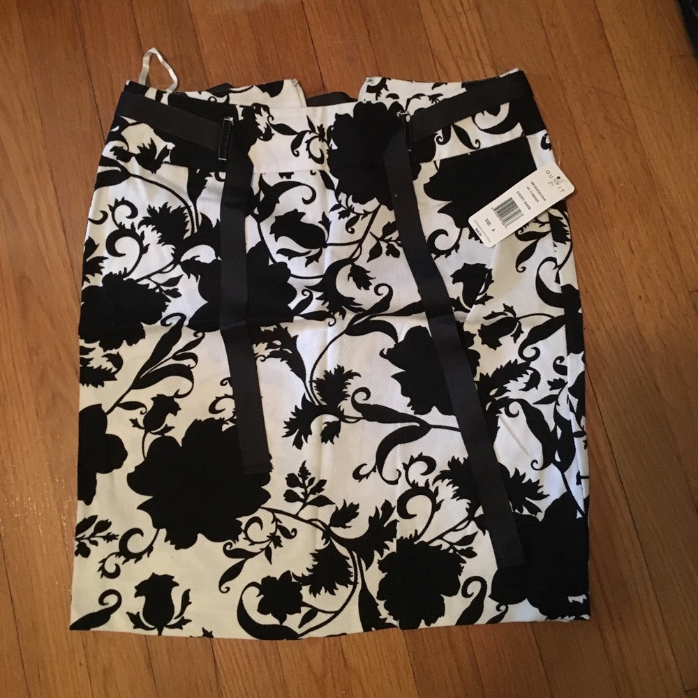 Women’s skirt - new with tags